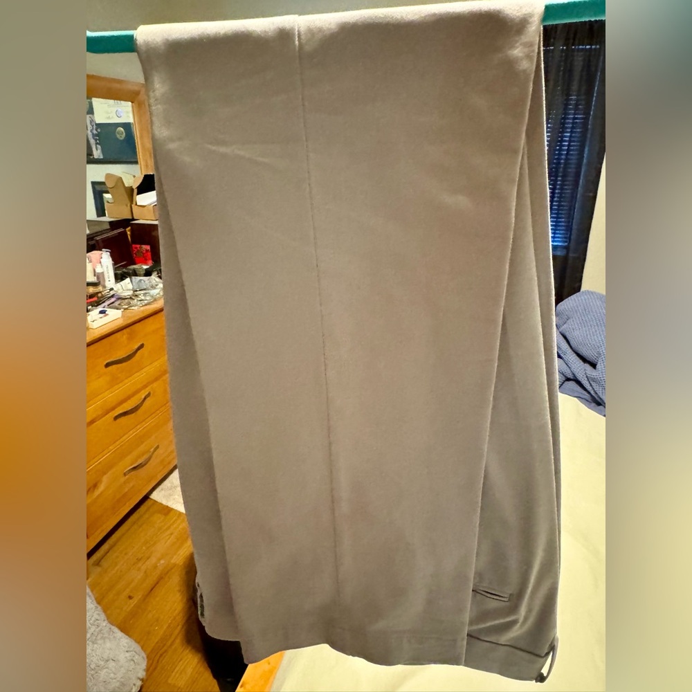 Banana Republic Slim Fit Gray Dress Pants